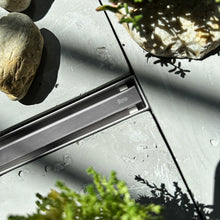 Zuhanylefolyó REA Neox Slim pro NICKEL BRUSH