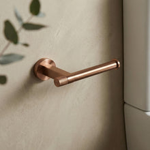 Falra szerelhető wc papír tartó 39105 ORI Brush Copper