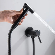 Rea Lungo Loop black süllyesztett bidé csaptelep