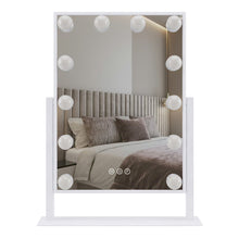 LED Tükör HOLLYWOOD White 30x40