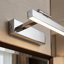 Fürdőszobai fali LED lámpa SWE028-1W 40cm CHROME