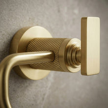 Falra szerelhető wc papír tartó 81305 Virro Brush Gold